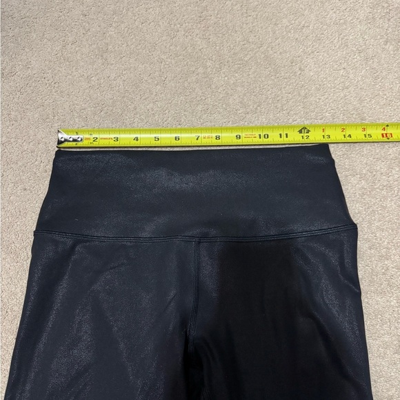 Lululemon wunder train high rise tight size 8 vvvguc - Picture 4 of 6